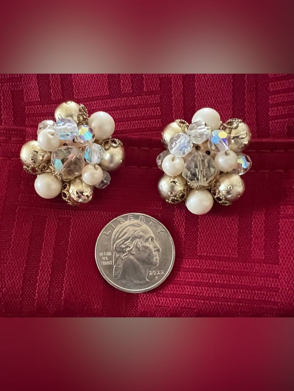 Vintage Clip On Gold Tone Glass, Cream & Gold Beaded Earrings Festive Design